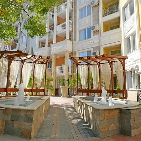 Apartament Sweet Homes 3 *
