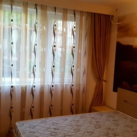 Apartament Sweet Homes 3 *