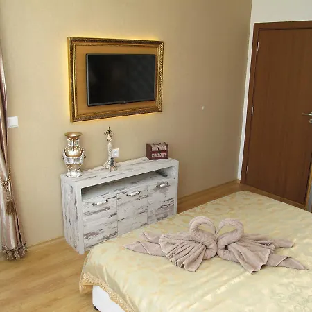 Apartament Sweet Homes 3 *
